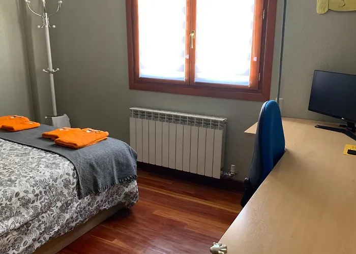 Amezola 2- Con Bano Exterior De Uso Privado En Casa Compartida Проживання в сім'ї Більбао